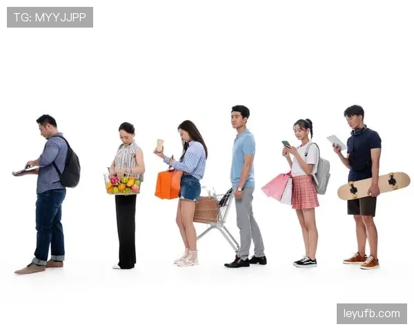 刷到张琳芃逛街图，半夜看到他拎的那个包，我突然想辞职